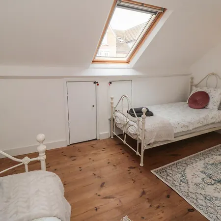 Number 1 Albion Place Whitby